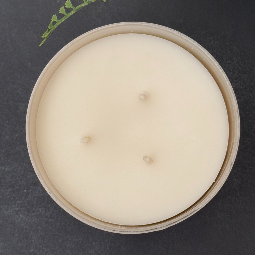 BBW White Tea & Sage White Barn Bath & Body Works 3 Wick Candle - Picture 7 of 10